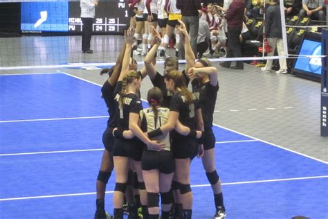 Purdue Volleyball upsets #4 and undefeated Missouri 3-1 - Hammer and Rails