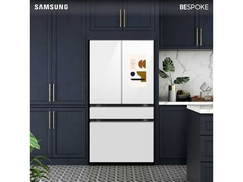 Bespoke 4-Door French Door Refrigerator (23 With Beverage Center™ In Matte Black Steel ...