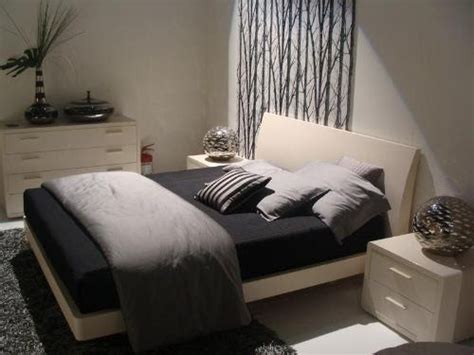 Small Space Bedroom ~ Small Bedroom