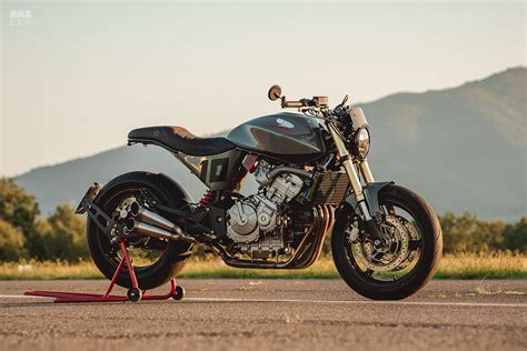 Take Flight: A custom Honda Hornet by Italy's Francis Von Tuto | Bike EXIF