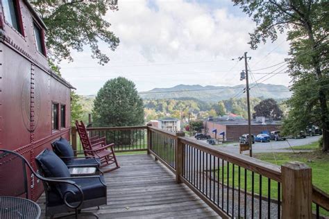 Best Airbnbs Trains: Converted Trains in Great Smoky Mountains and More