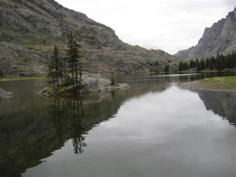 Elk Lake- Beartooth Mountains | MTHikes.com