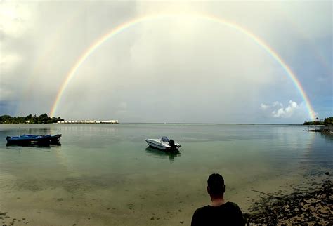 WHAT IS THE WEATHER LIKE IN THE MALDIVES?