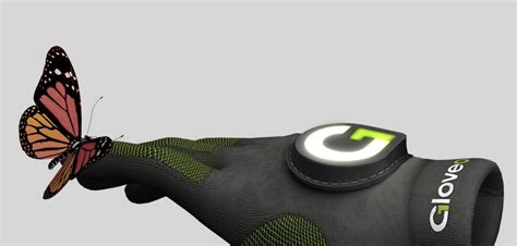 2 VR Gloves Promising Haptic Feedback, 2 Very Different Approaches