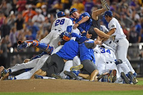 Gator baseball heads to Lubbock for NCAA regionals