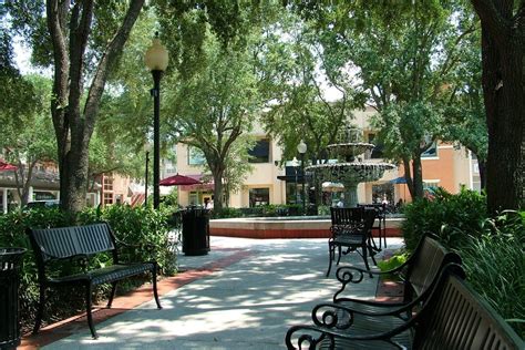 Hyde Park Village: Tampa Shopping Review - 10Best Experts and Tourist Reviews