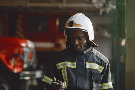 Tipos de trajes para bomberos: Todo lo que debes saber