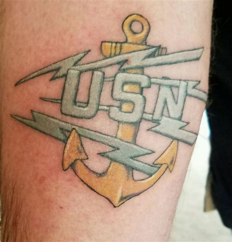 Navy tattoo from the US Navy Veterans group on Facebook Us Navy Tattoos ...