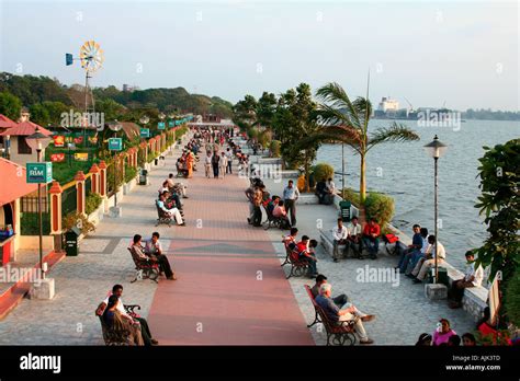 An evening scene from Marine Drive, Cochin, Kerala, India Stock Photo: 8432076 - Alamy