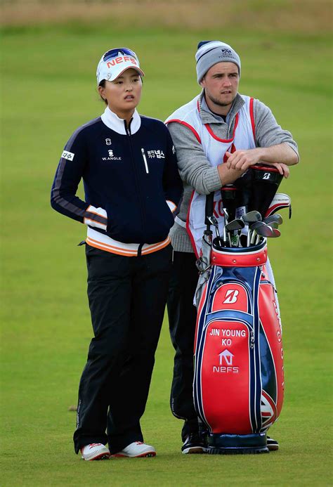 Jin-Young Ko's 17 year old caddie - GolfPunkHQ