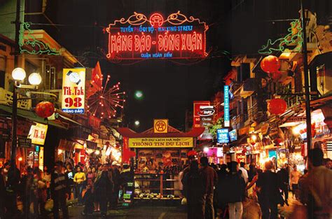 Hanoi Night Market - Exciting Nightlife of Hanoian - See Hanoi