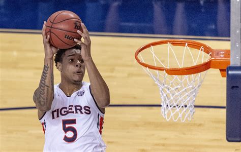 Auburn basketball remains in Top 10 of latest AP Poll - al.com