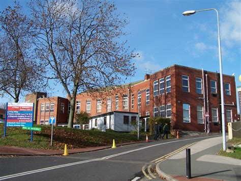 Sorby Wing, Northern General Hospital,... © Terry Robinson :: Geograph ...