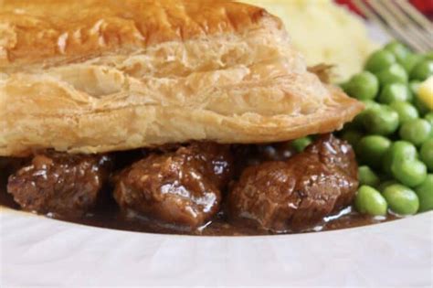 Scottish Steak Pie (with Puff Pastry Topping) - Christina's Cucina