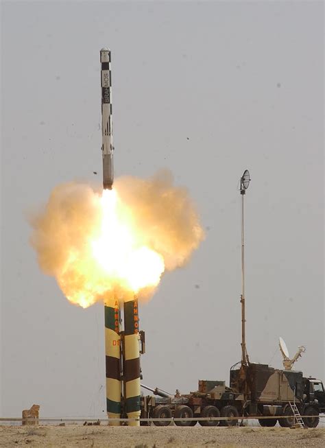 Tarmak007 -- A bold blog on Indian defence: Hypersonic BrahMos missile will be ready by 2015 for ...