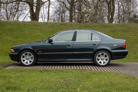 Lot 72 - 1998 BMW 523i