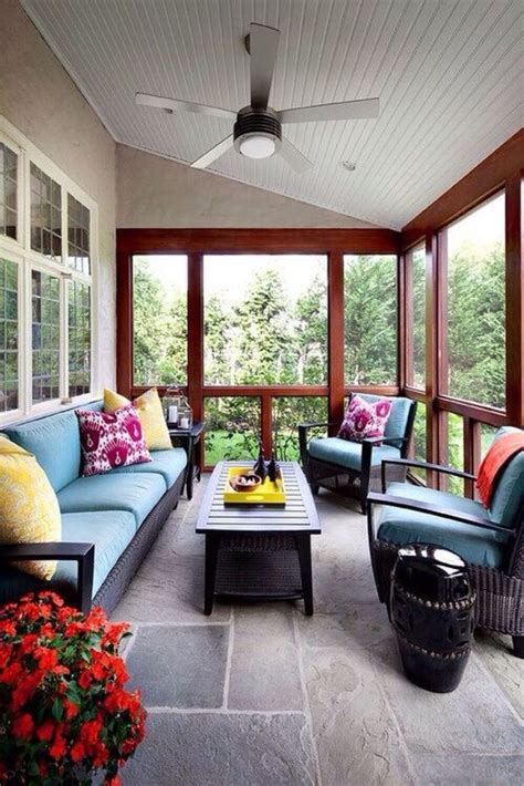 36 The Best Enclosed Porch Design And Decor Ideas - HMDCRTN