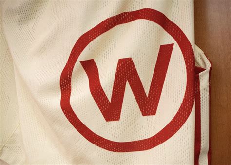 Wisconsin Badgers Unveil Player-Designed Alternate Uniforms ...