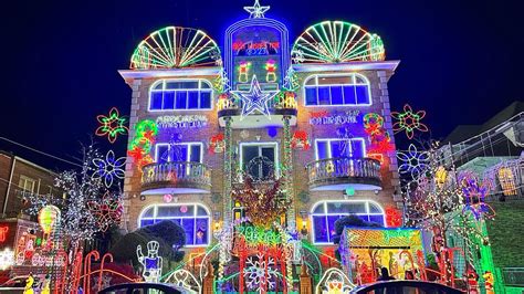 ⁴ᴷ Dyker Heights Christmas Lights 2022 in Brooklyn New York City NYC Christmas - YouTube