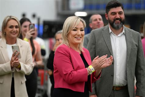 Sinn Fein’s N. Ireland Election Success Adds to Pressure on DUP - Bloomberg