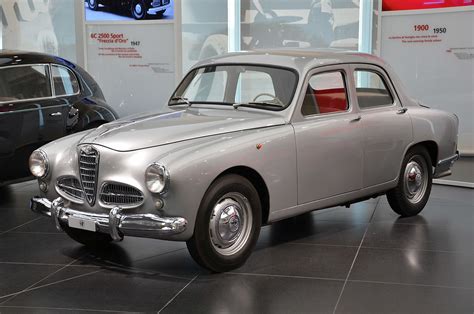 Alfa Romeo 1900 1950 - 1959 Coupe :: OUTSTANDING CARS