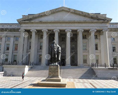 Department of Treasury Building, Washington DC Editorial Photography ...