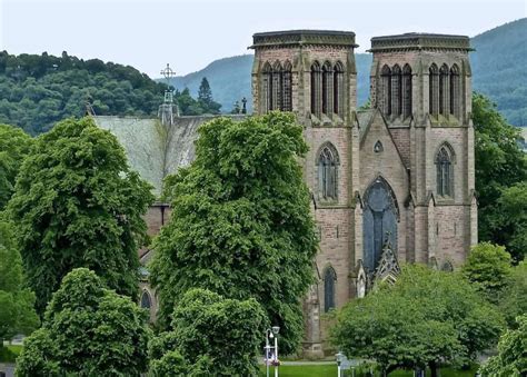 inverness cathedral | Taxis Inverness