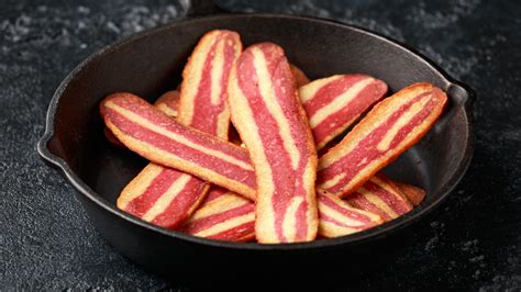 The Reason Aldi UK's Vegan Bacon Is Facing Backlash