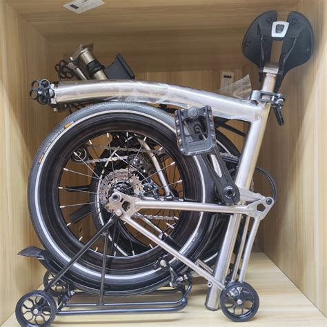 Custom Built, Full Titanium Brompton Trifold Bike, Aluminium and Carbon Wheelset, Brompton Parts ...