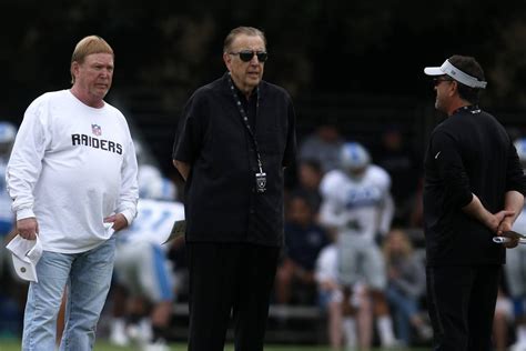 Brent Musburger OK after mishap, will call Raiders games | Raiders News ...