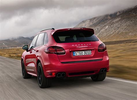 2012 Porsche Cayenne GTS Review, Pictures, Price & 0-60 Time