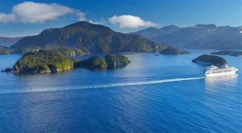 Dusky Sound (New Zealand) cruise port schedule | CruiseMapper