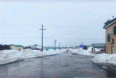 Stormy weather canceled flights to Dillingham, leaving some passengers ...