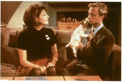 Daphne Moon - Frasier Photo (9341182) - Fanpop