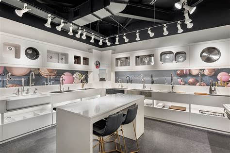 Kohler Showroom – HB Construction