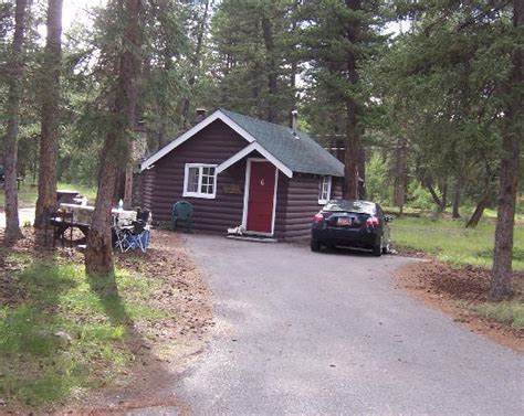 Jasper Cabins, Canada - Picture of Pine Bungalows, Jasper - TripAdvisor