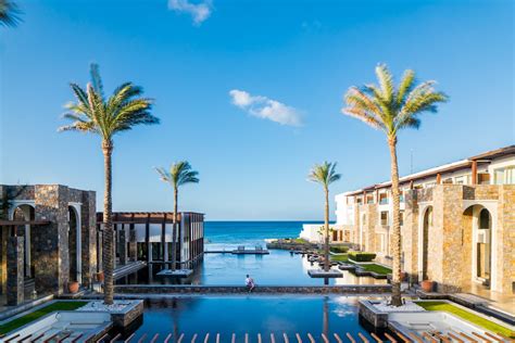 8 of the most luxurious resorts in Crete