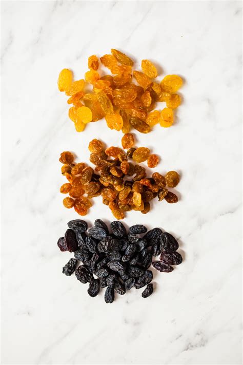 What types or raisins are the best? | Whole Food Earth®