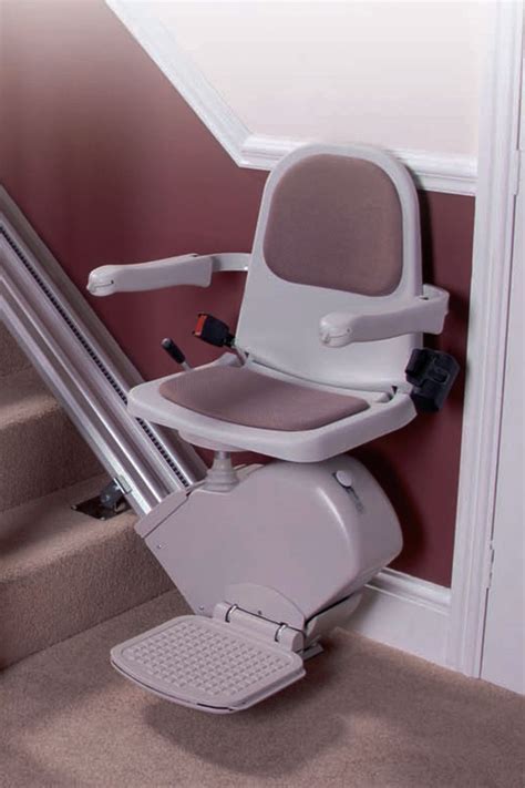 Acorn Stair Lift 120 - Used | Battery Stair Lifts