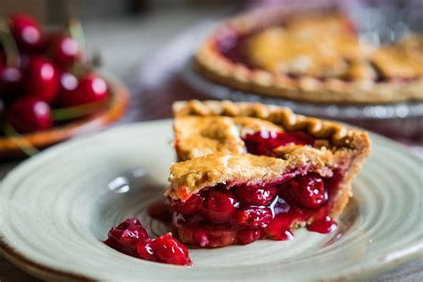 Cherry pie recipe from Haskins - The English Garden