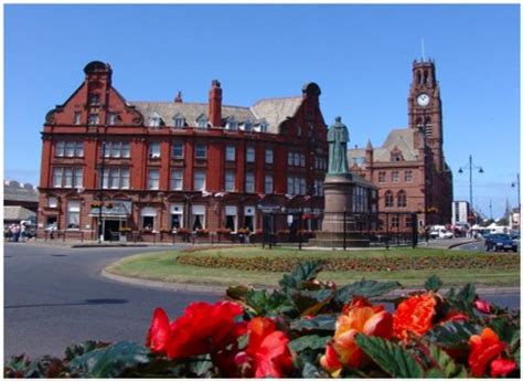 Pictures of Barrow in Furness, Cumbria, England | England Photography & History