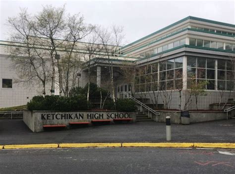 Ketchikan High School closes after reporting COVID-19 cases; charter school sends upper grades home