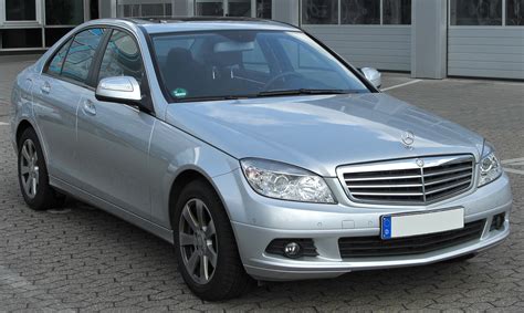 File:Mercedes C 180 Kompressor Classic (W204) front 20100405.jpg - Wikimedia Commons