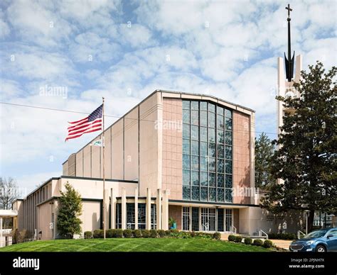 Holy Redeemer Catholic Church Stock Photo - Alamy