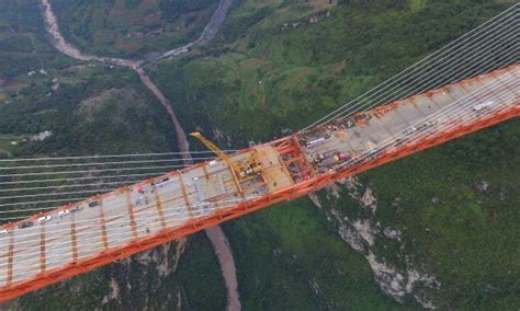 Duge Bridge in China, the world's highest bridge has both ends linked now.