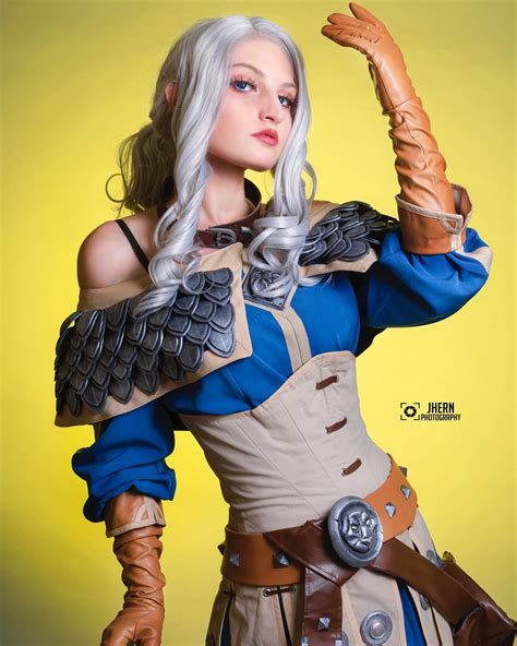 Cosplay de Khadgar en femenino por Dark Lady - WowChakra