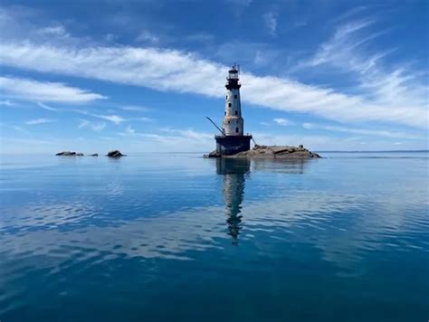 2 Upper Peninsula Lighthouses Slated for Restoration Program - Great Lakes Scuttlebutt