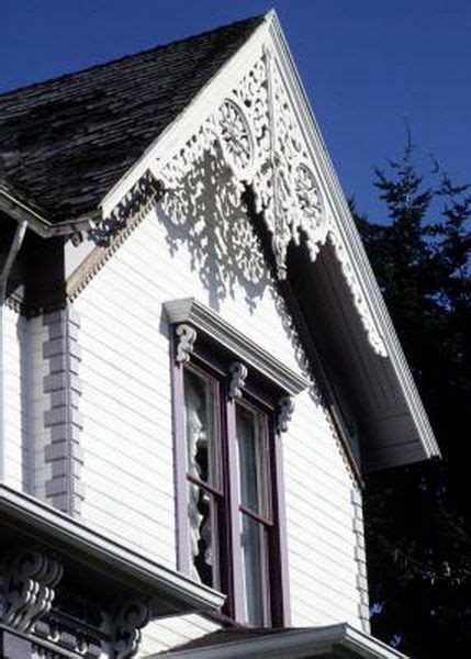 How to Decorate Victorian Houses With Gingerbread Trim Patterns | Victorian homes exterior ...