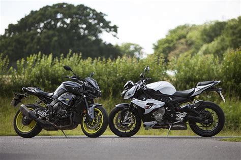 Back-to-back test: Yamaha MT-10 vs BMW S... | Visordown