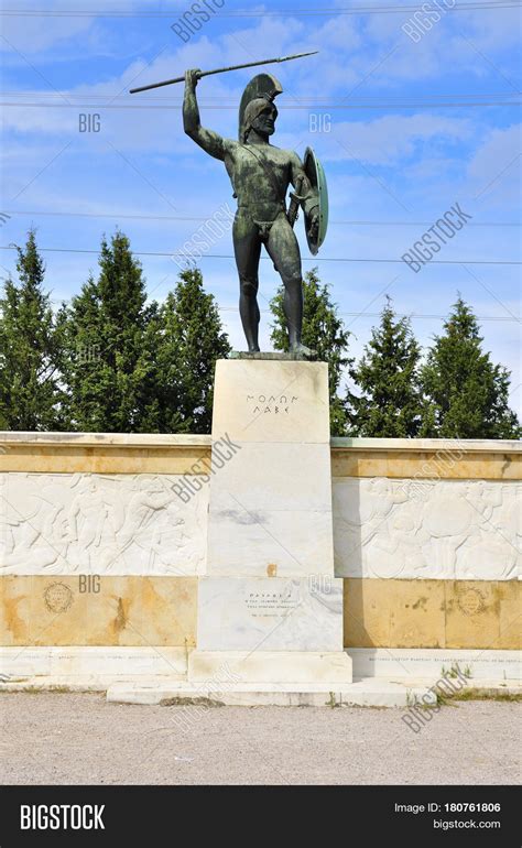 Statue Leonidas Who Image & Photo (Free Trial) | Bigstock